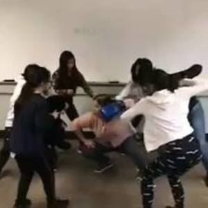 Meet your Posher, Viet